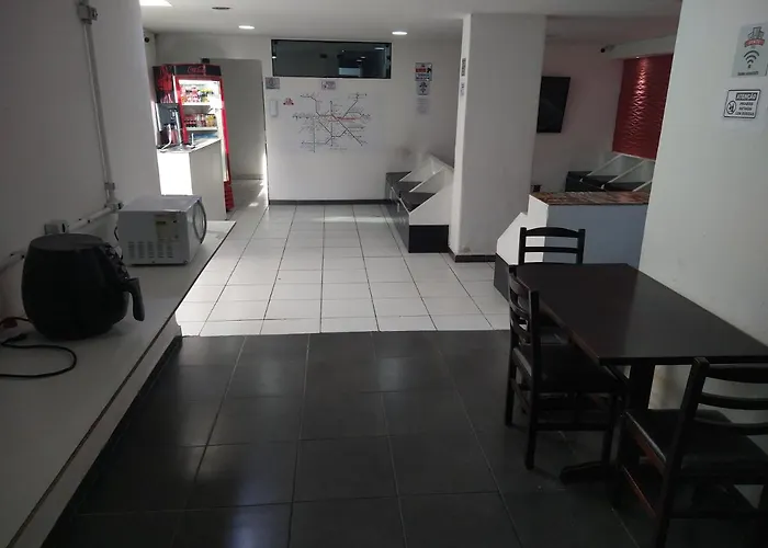 State Hostel - Em frente ao Metrô São Paulo